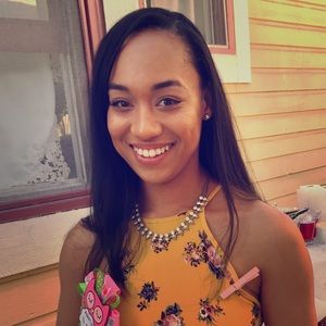 Meet your Posher, Shantell